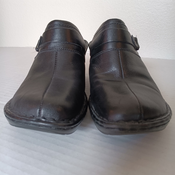 Thom‎ McAn Shoes Size 8.5 M Women's Black Leather Lightweight Slip On Clogs - Picture 6 of 8